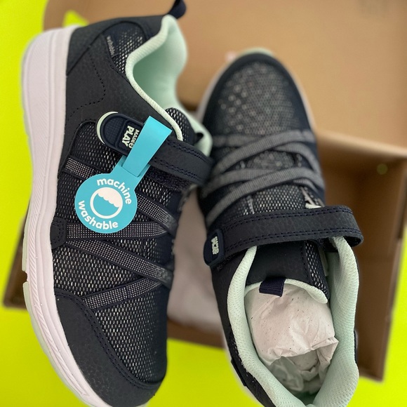 Stride Rite shoes - Picture 3 of 3